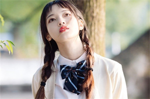 阿拉爱上海：Shanghai Club： Tasting the limited edition clothing of international high-end brands, becoming the focus of attention in the fashion world!